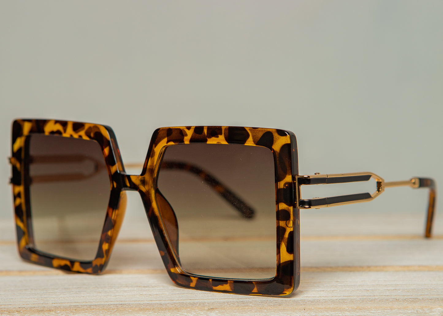 "Unbothered" Oversize Square Shades